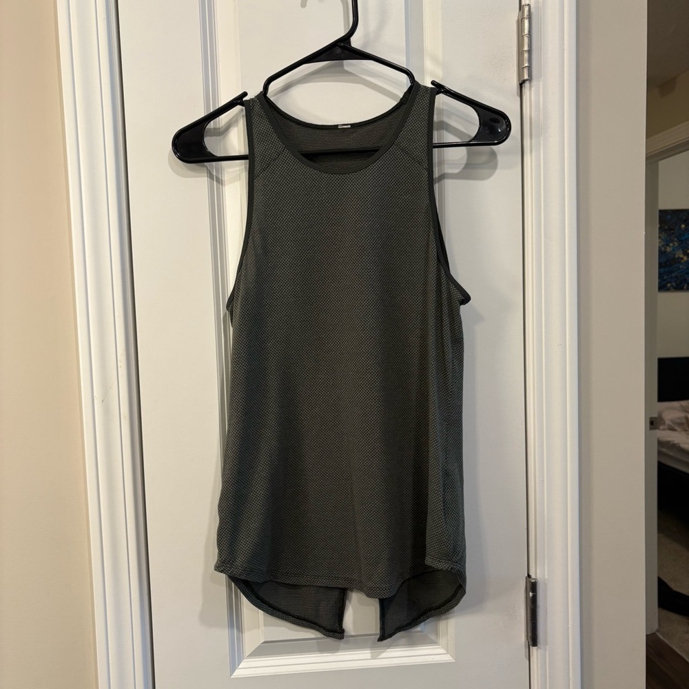 Lululemon Open Up Tank in Heathered Camo Green